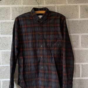 SAMSOE Men's Black and Brown Plaid Button-Down Shirt